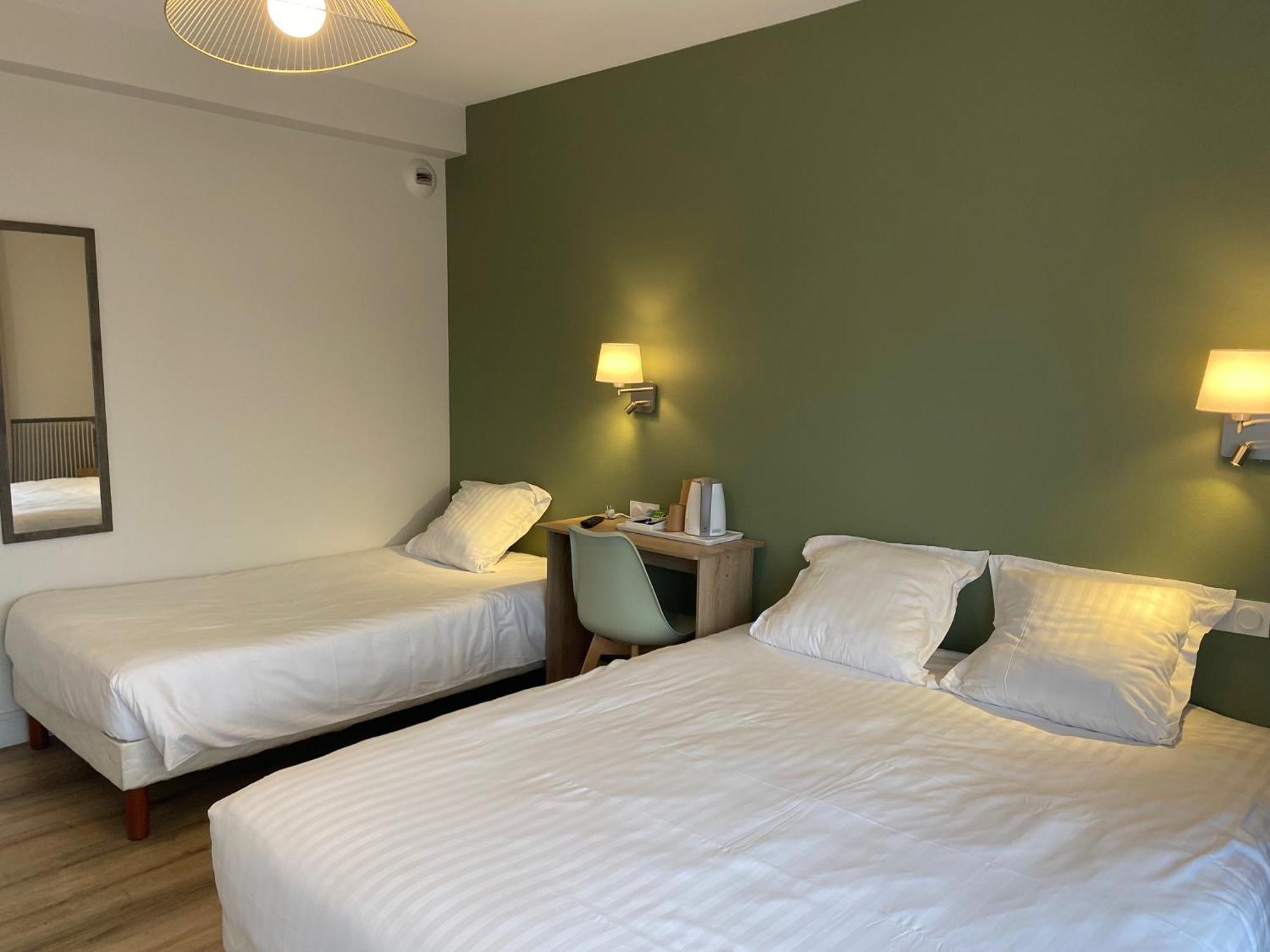 Hotel De Bretagne Fougères Eksteriør bilde
