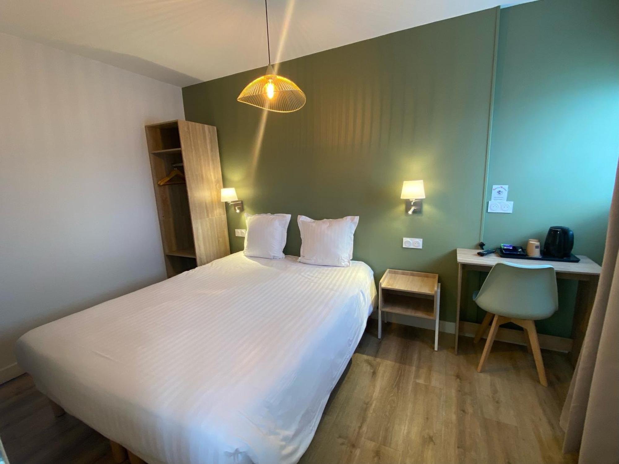 Hotel De Bretagne Fougères Eksteriør bilde